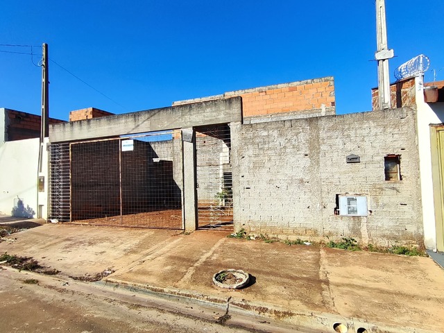 #143 - Casa para Venda em Guariba - SP - 1