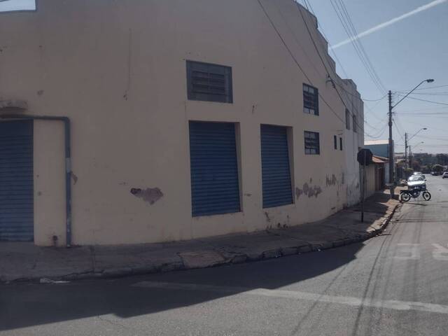 Prédio comercial para Venda em Guariba - 5