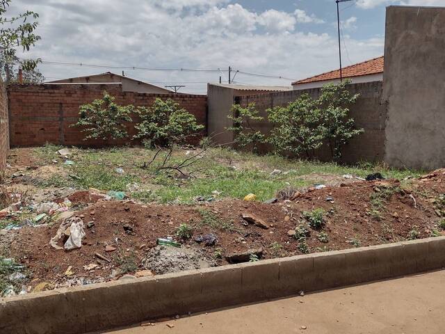 Terreno para Venda em Guariba - 4